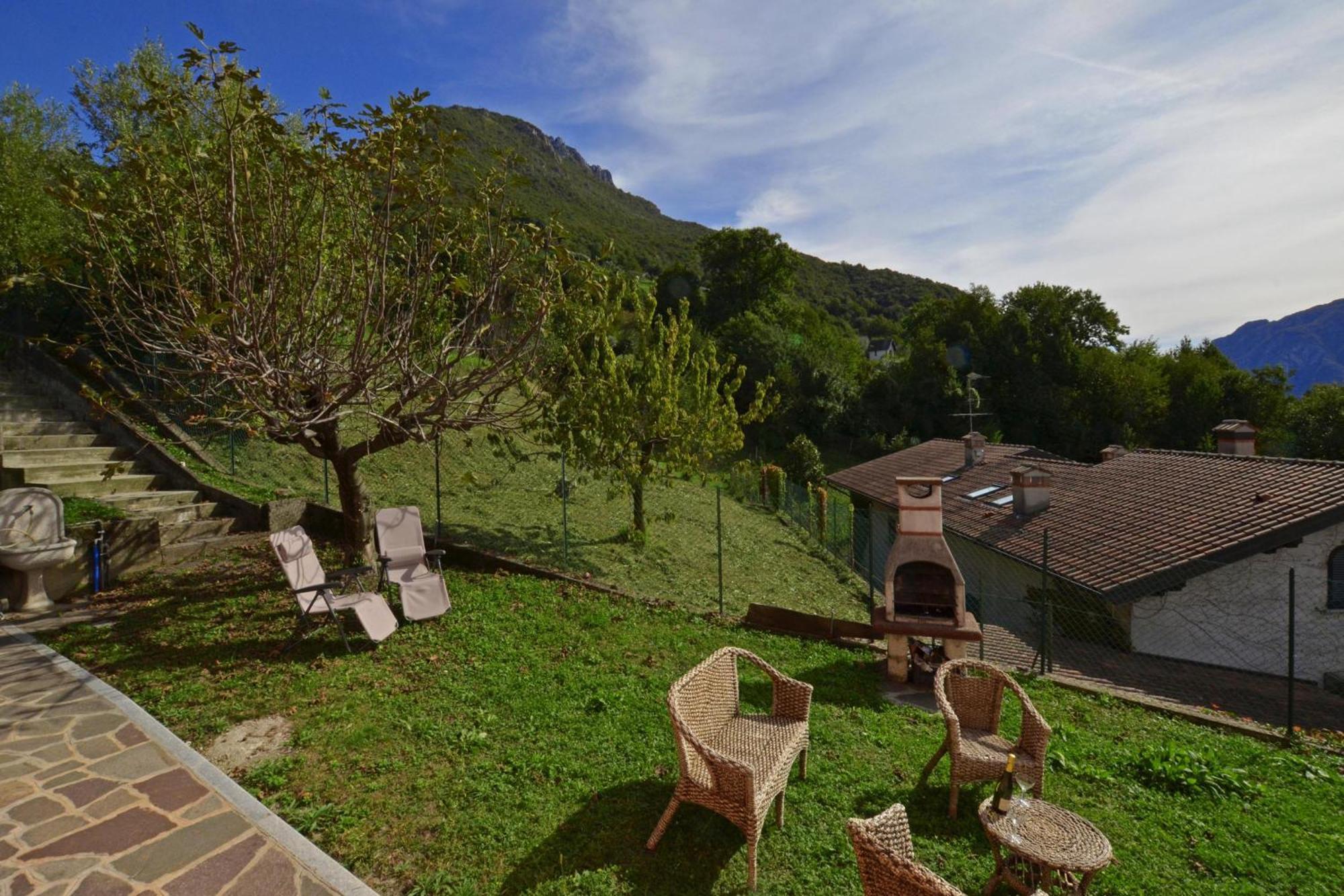 Casa Virginia Villa Mandello del Lario Exterior photo